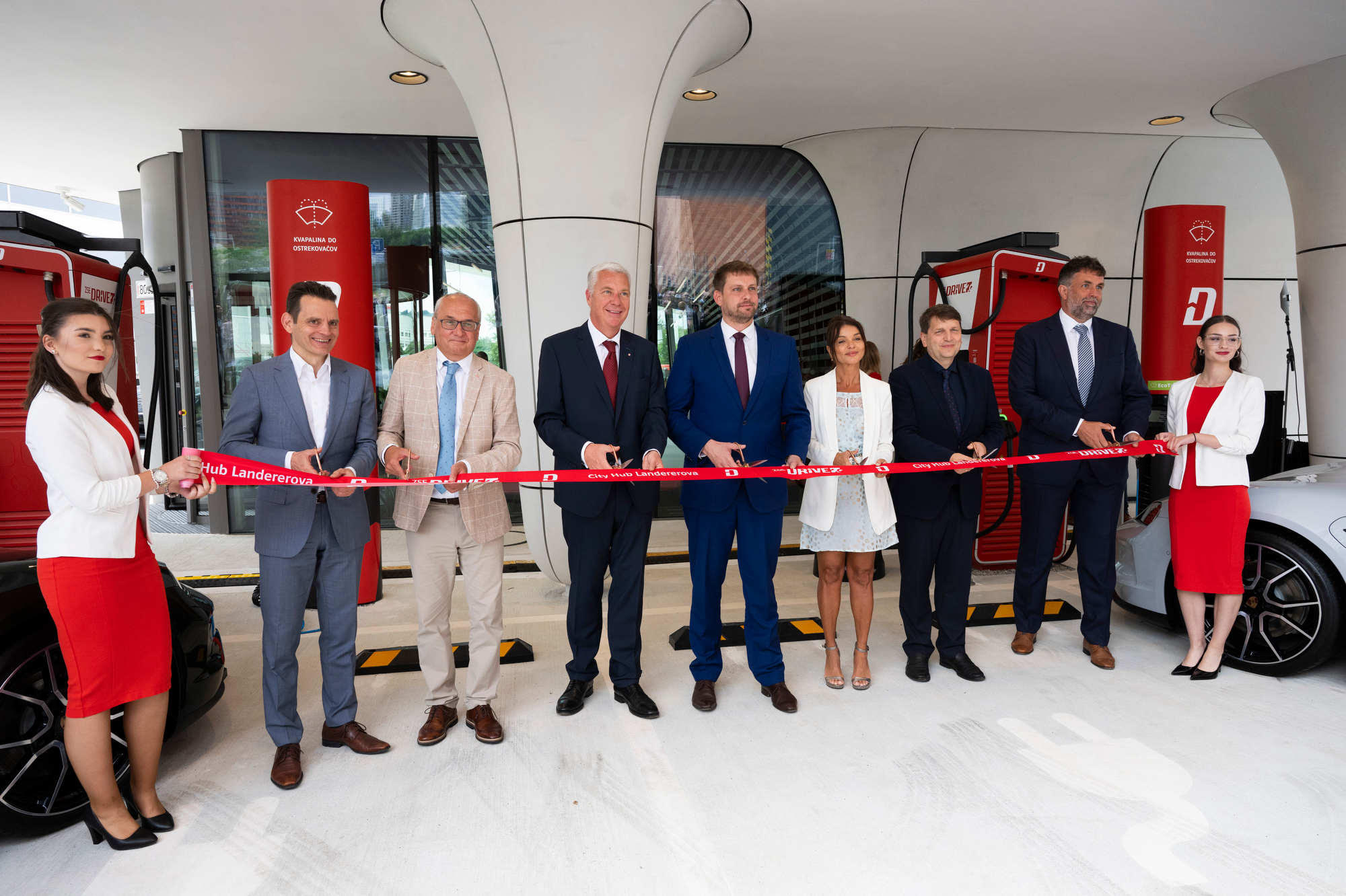 ZSE Drive spúšťa prvý mestský nabíjací hub pre elektromobily
