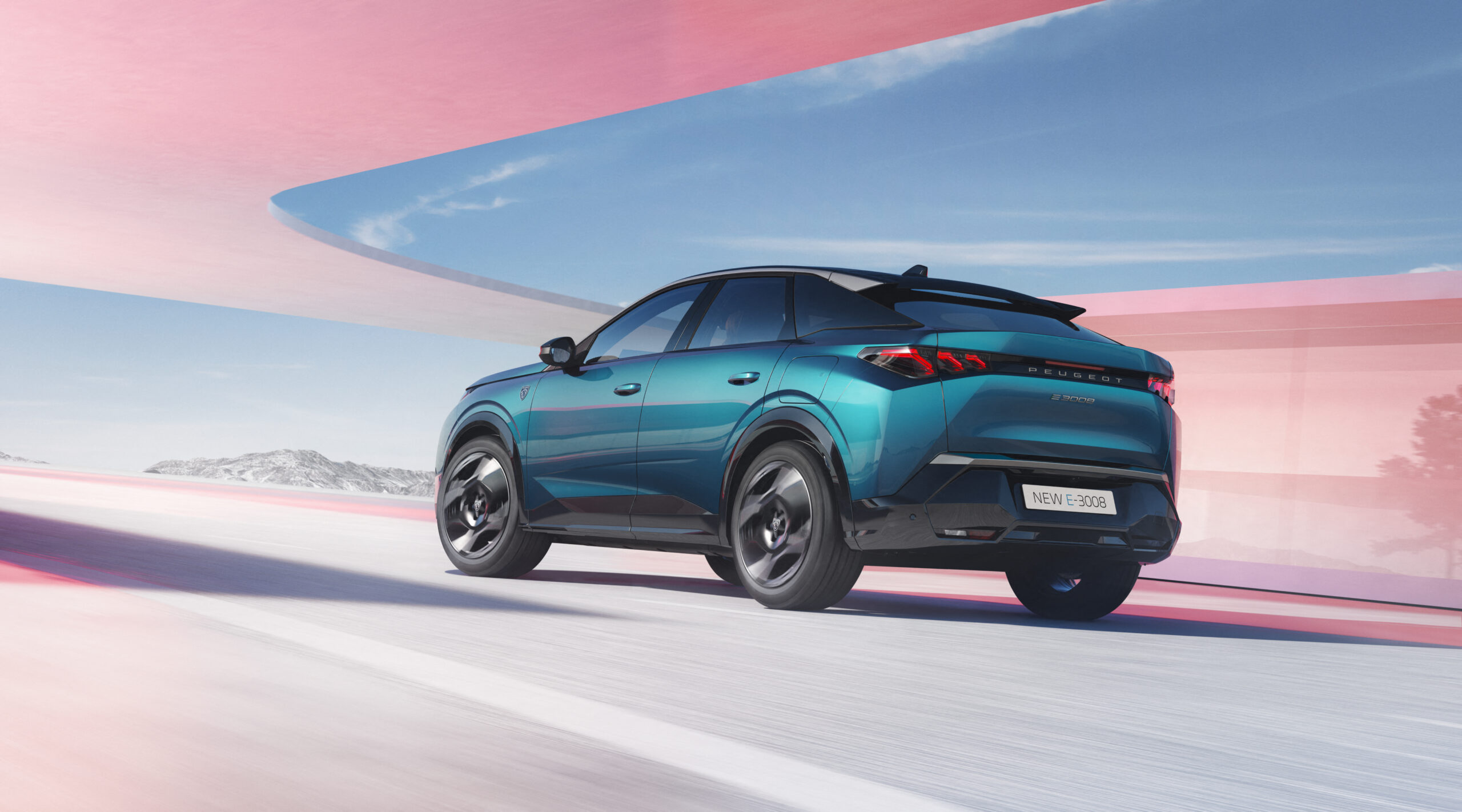 PEUGEOT spúšťa objednávky na elektrické verzie E-3008 a E-5008 Long Range