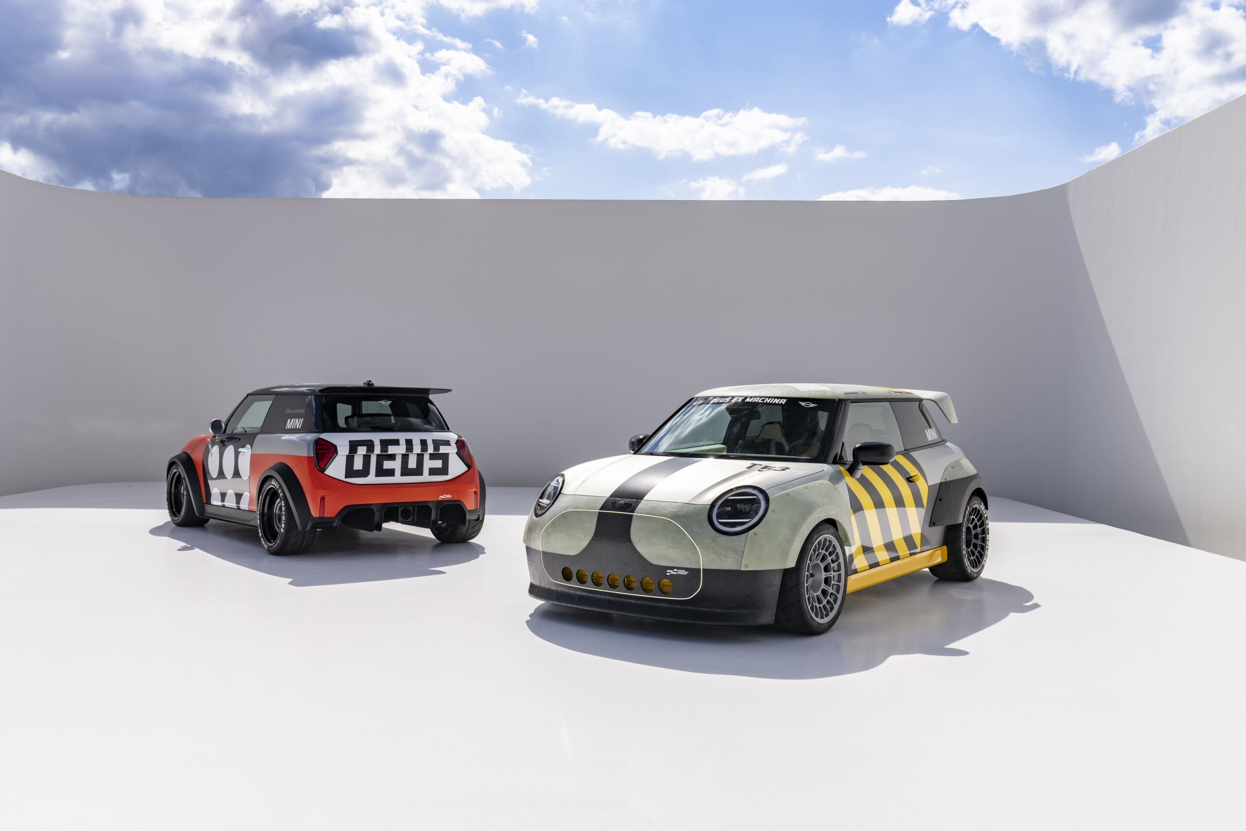 MINI John Cooper Works x Deus: špeciálne edície s odkazom na preteky