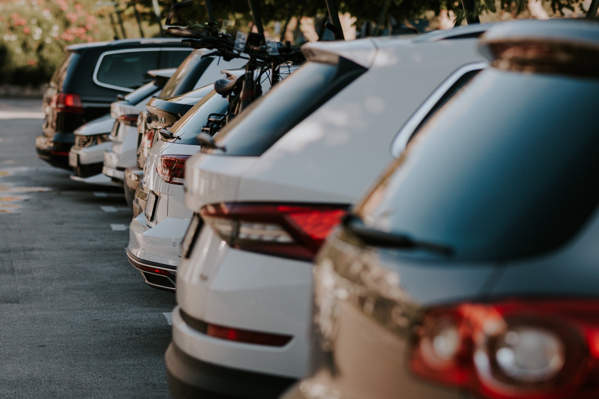 Autobazar.EU: Štatistiky jazdeniek 2025