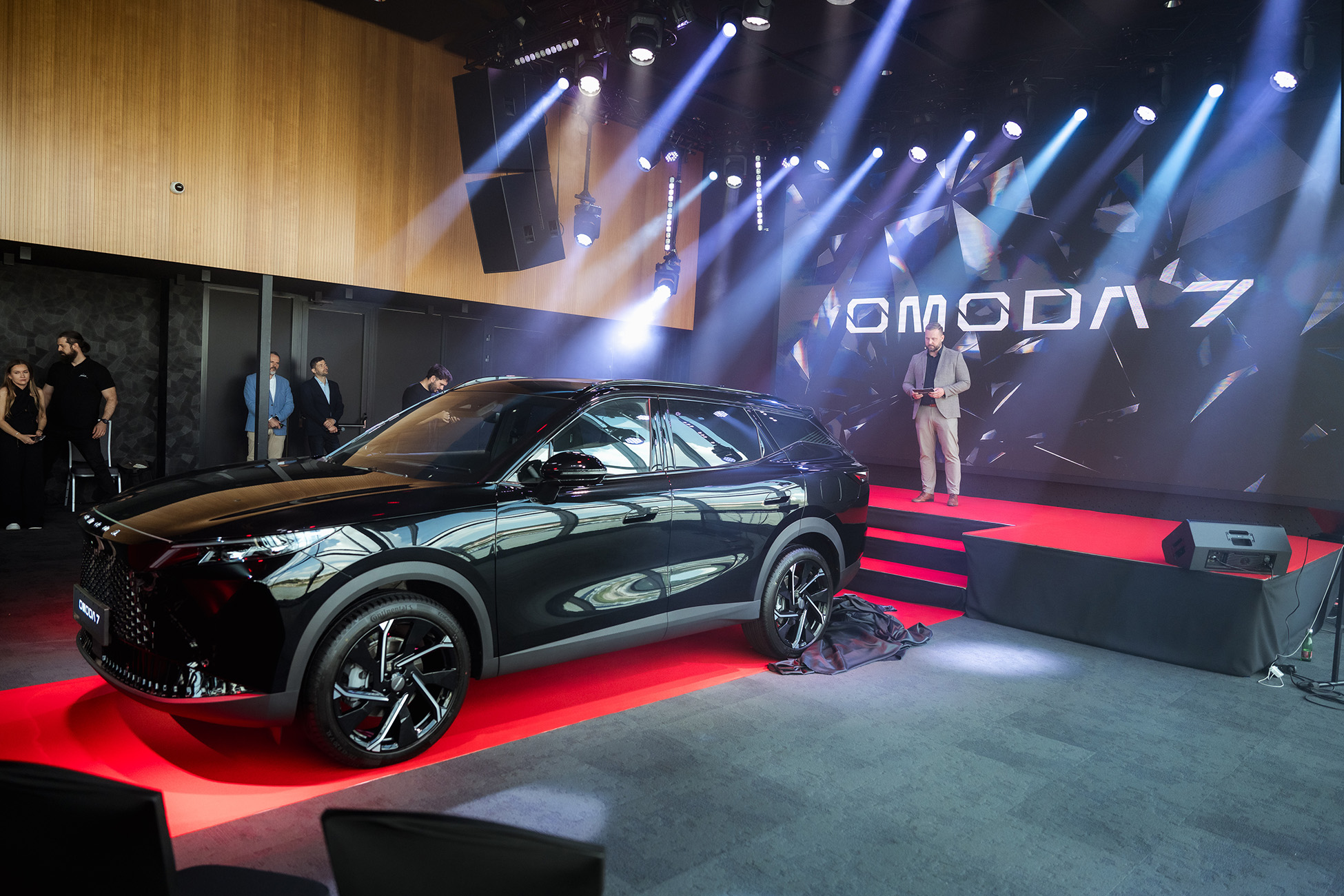 Omoda 7