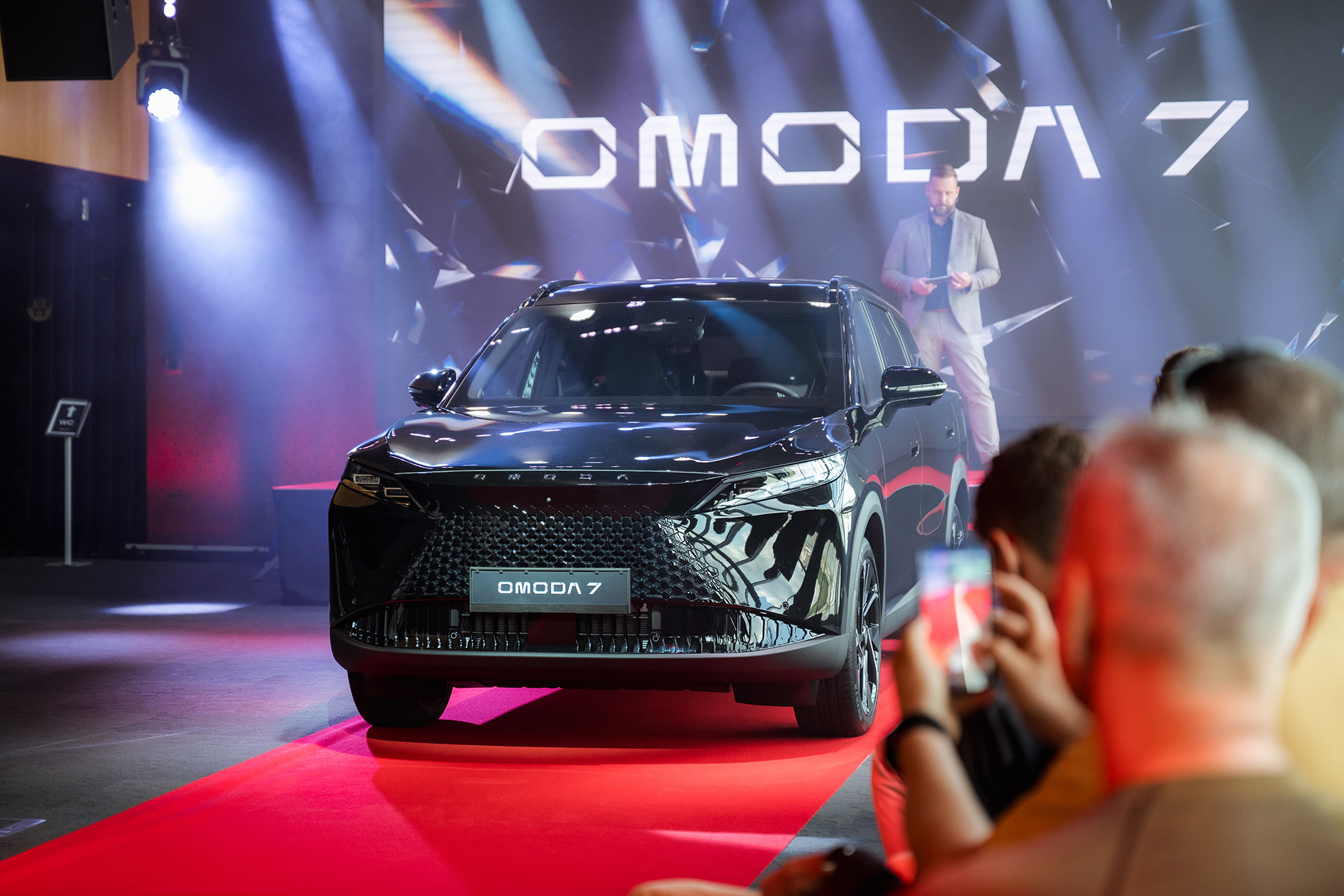 Omoda 7