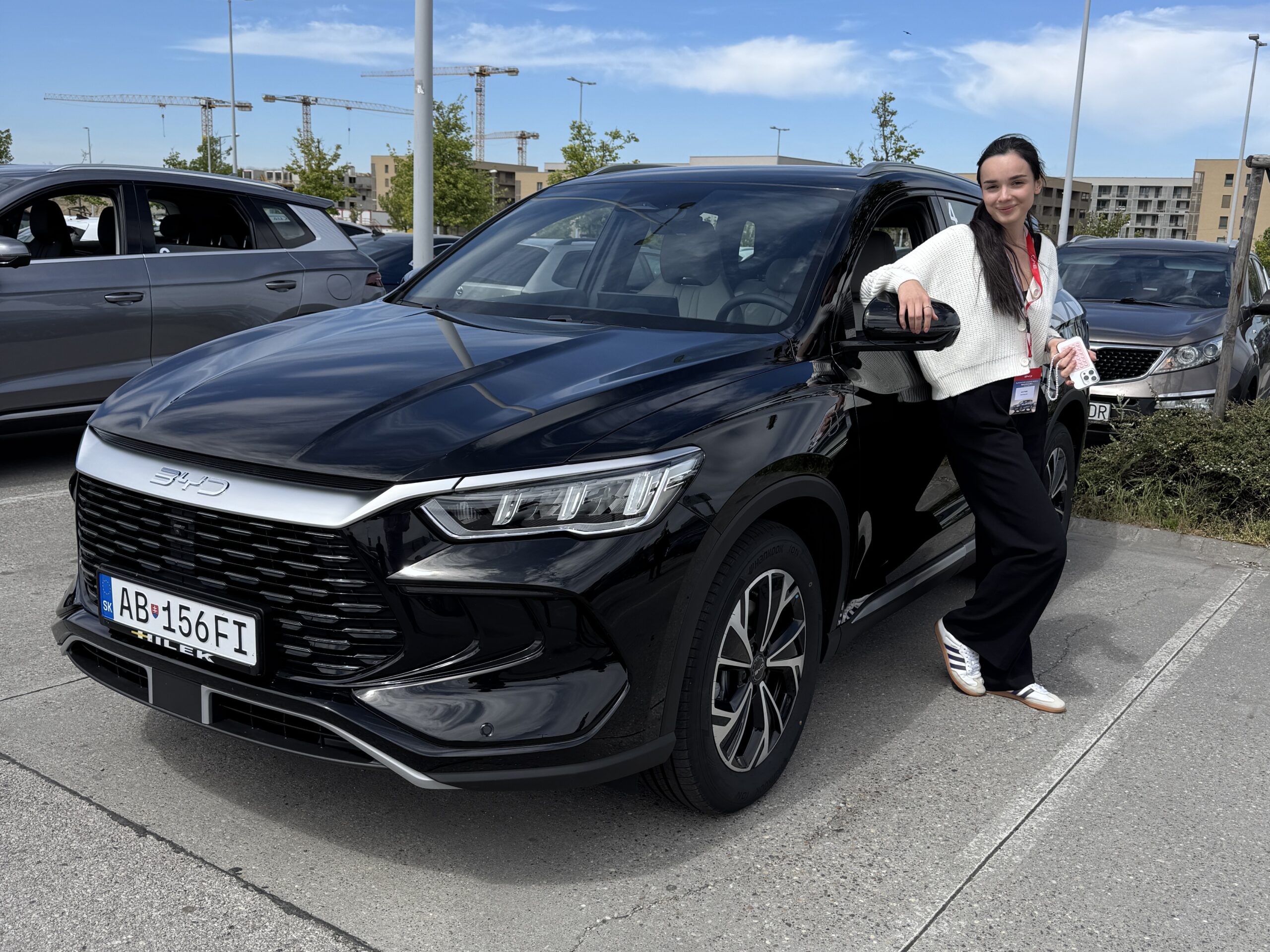 BYD SUV Jana Vozarova