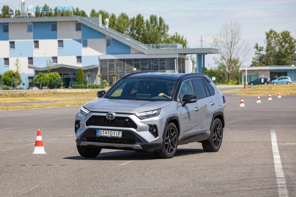 bezpecne Toyota