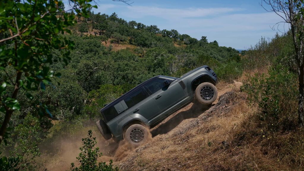 Land Rover Defender OCTA