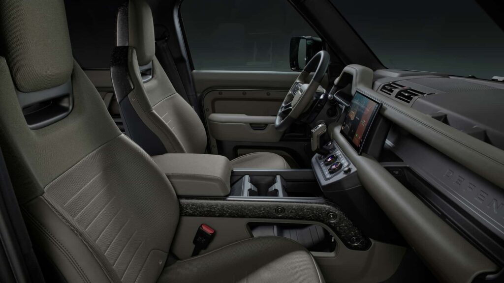 Land Rover Defender OCTA Interier